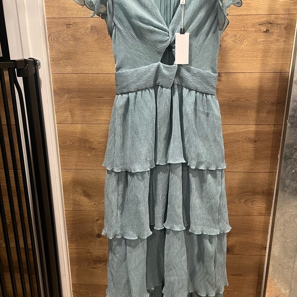 Astr Teal Layered Maxi Dress - Picture 2 of 6